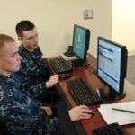 Two Seamen complete Navy e-learning courses at new NeL web address