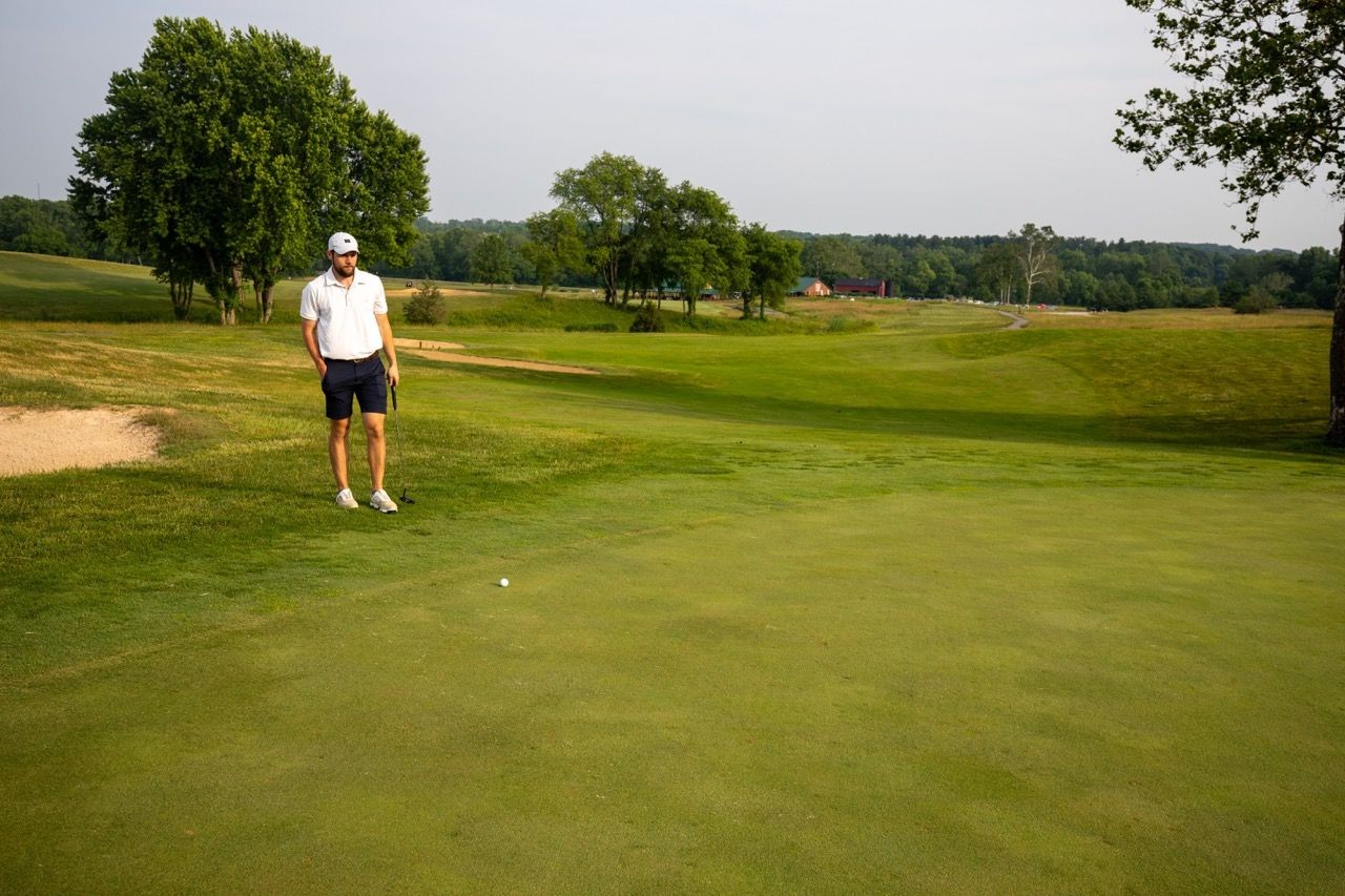 Men's golf dress code
