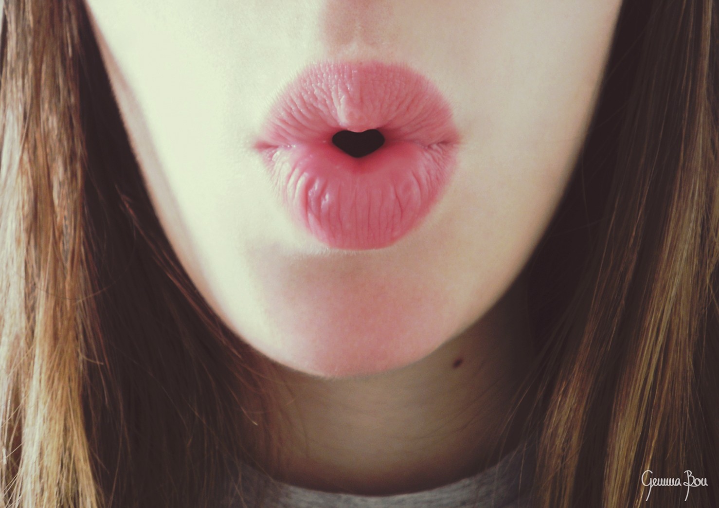 Pucker Whistling Technique