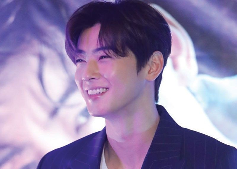Cha Eun Woo at a fan meeting