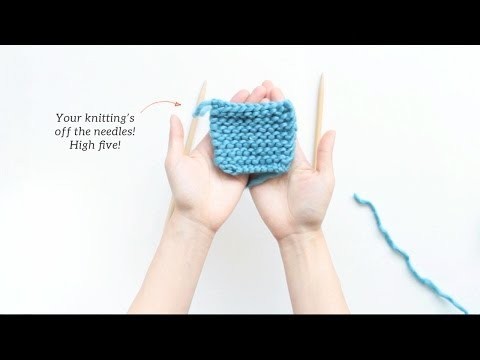 Long-tail cast on technique for knitting beginners