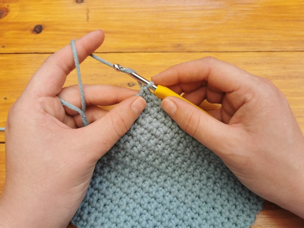 To finish off, yarn over